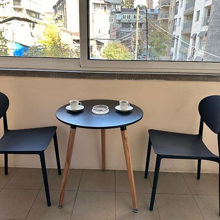 Comfortable apartment in center Erévan Extérieur photo