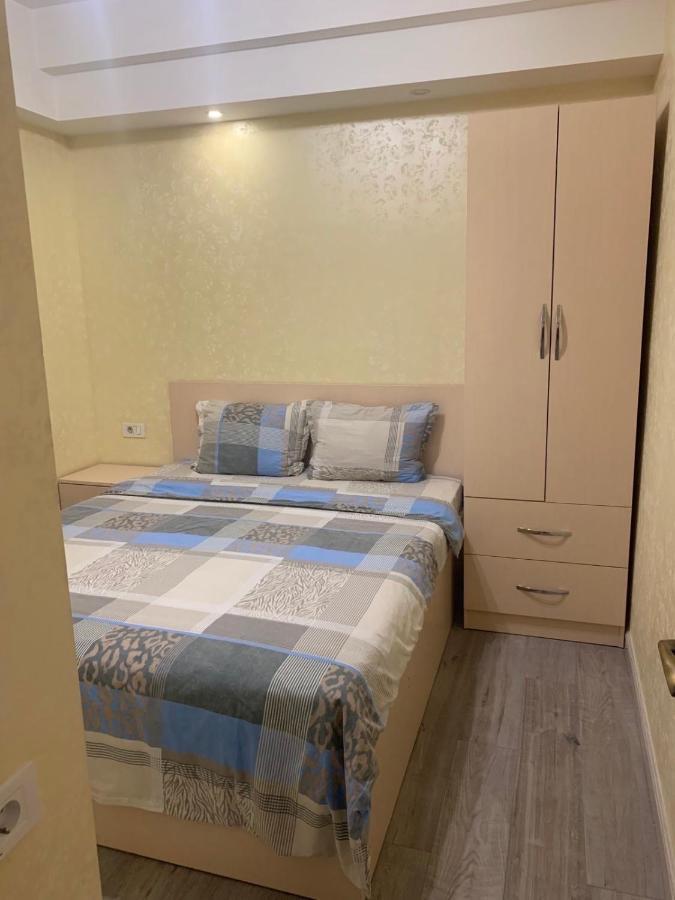 Comfortable apartment in center Erévan Extérieur photo