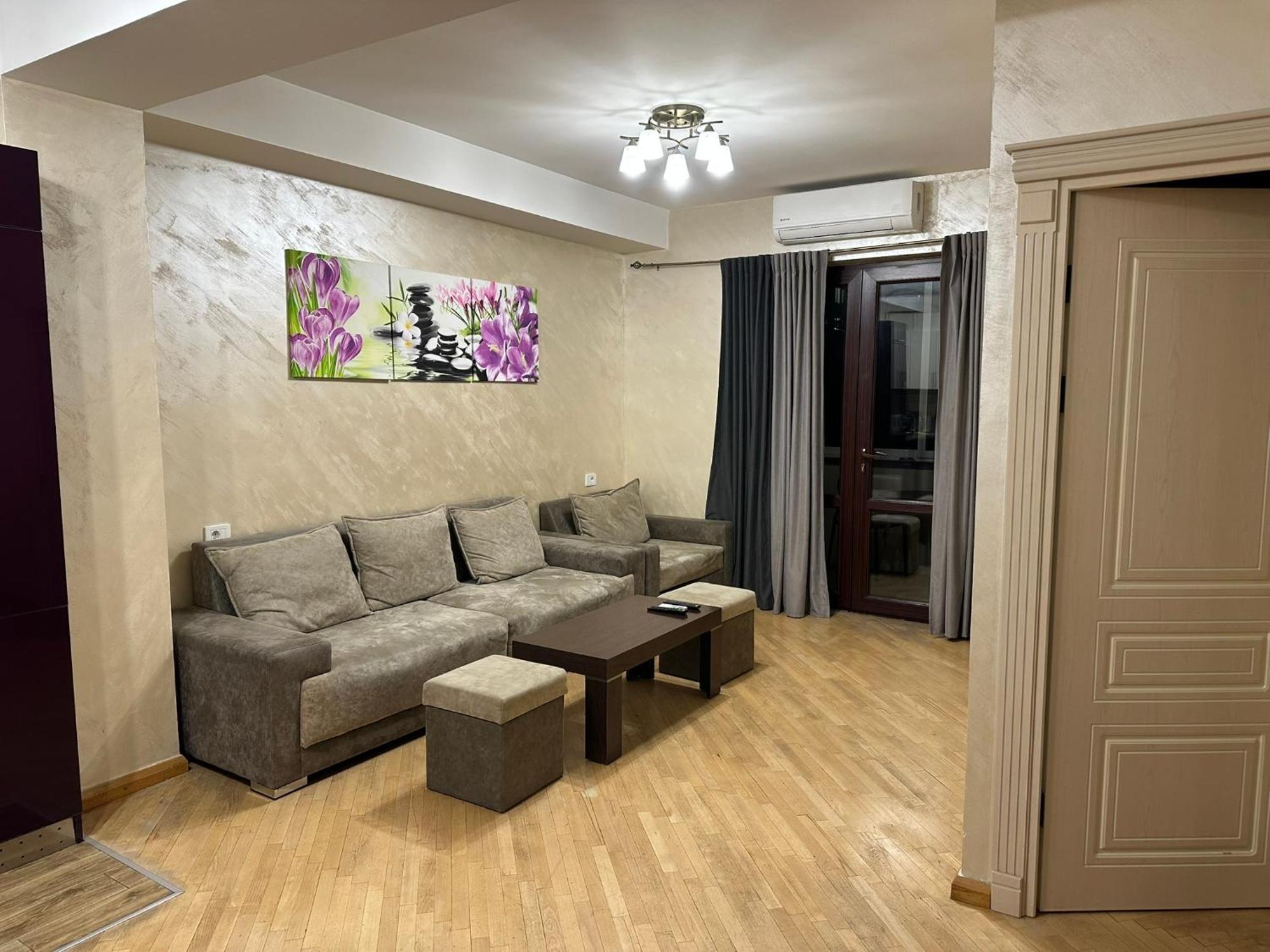 Comfortable apartment in center Erévan Extérieur photo
